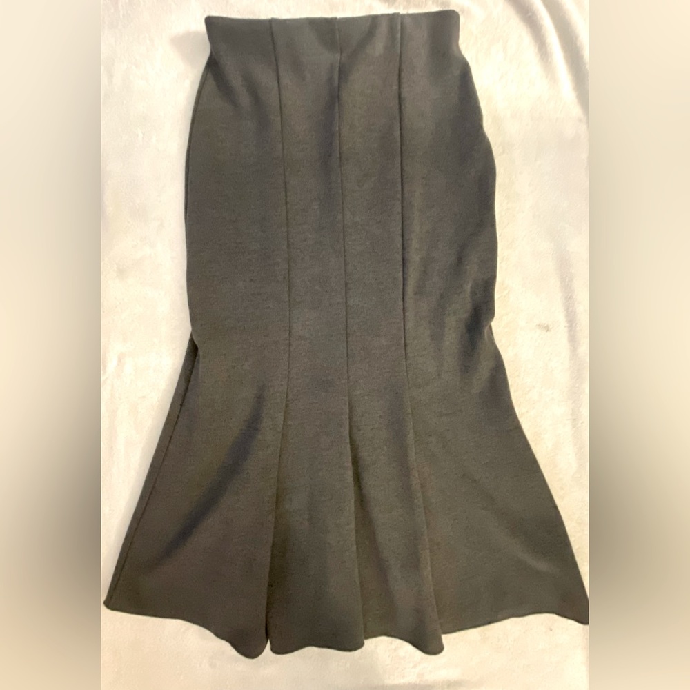 Zara Gray Trumpet Skirt